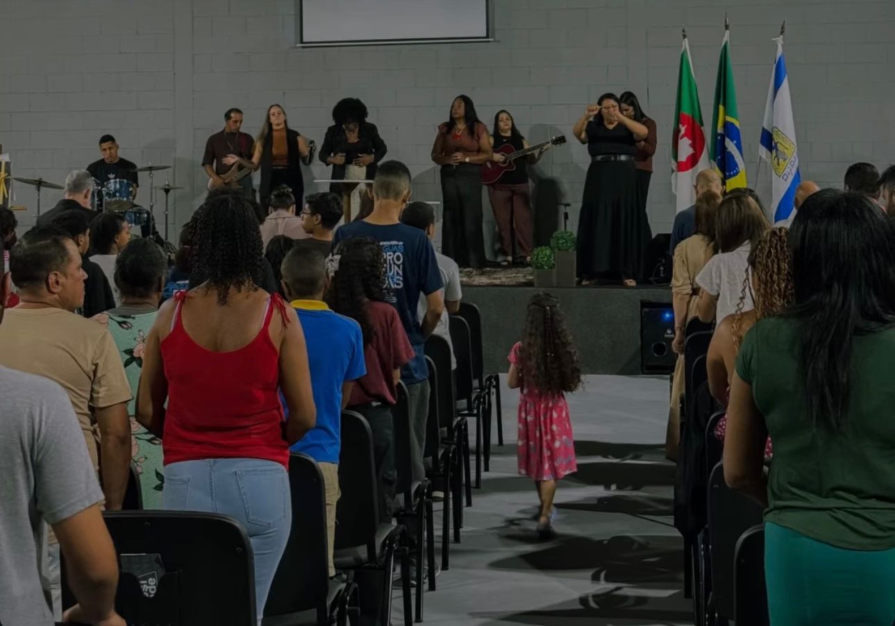 Momento especial da Igreja Embaixada - foto 2